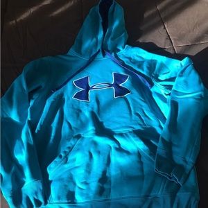 Under armour woman’s hoodie